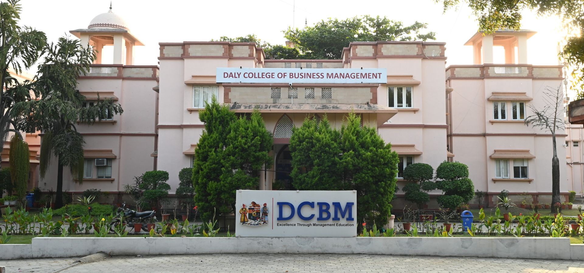 DCBM