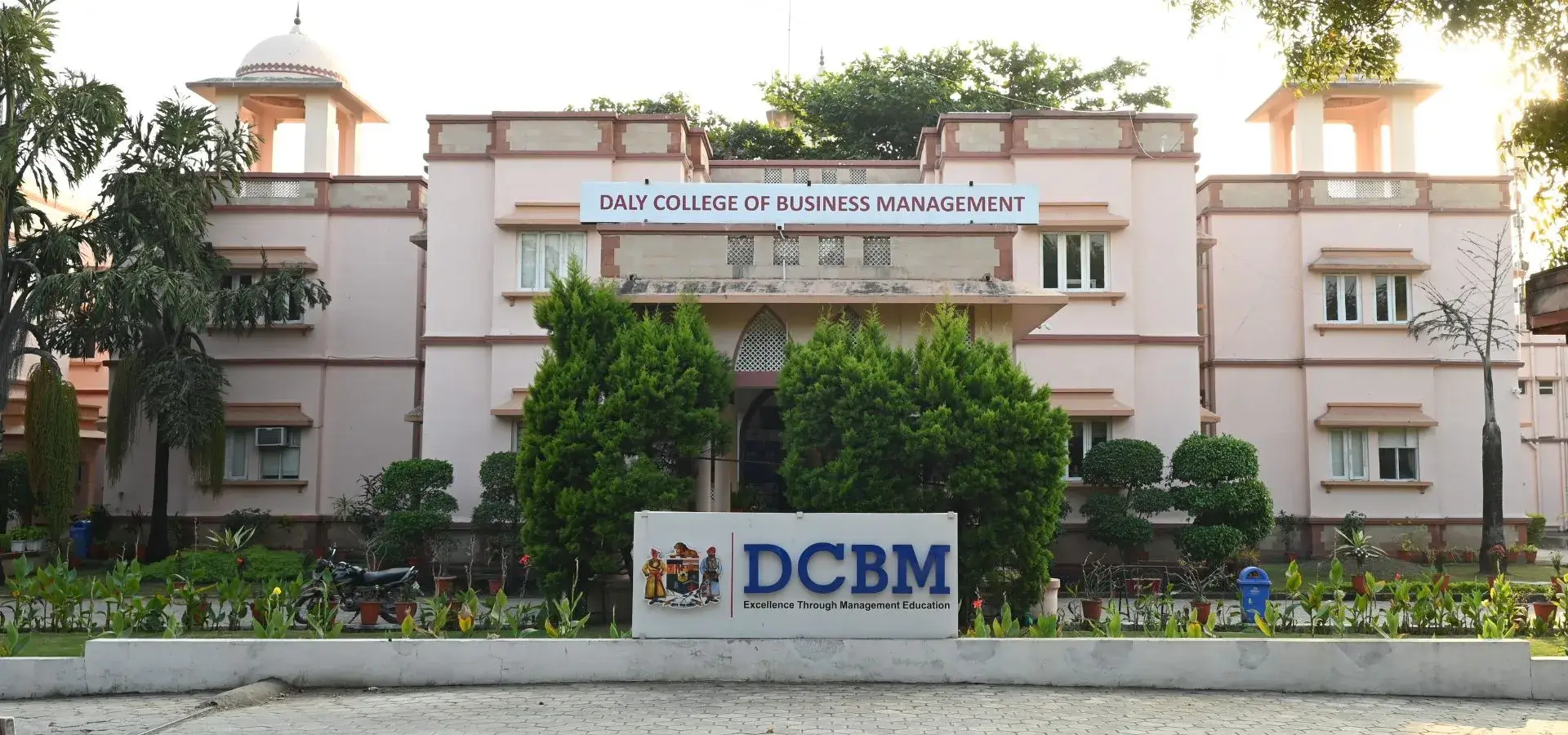 DCBM
